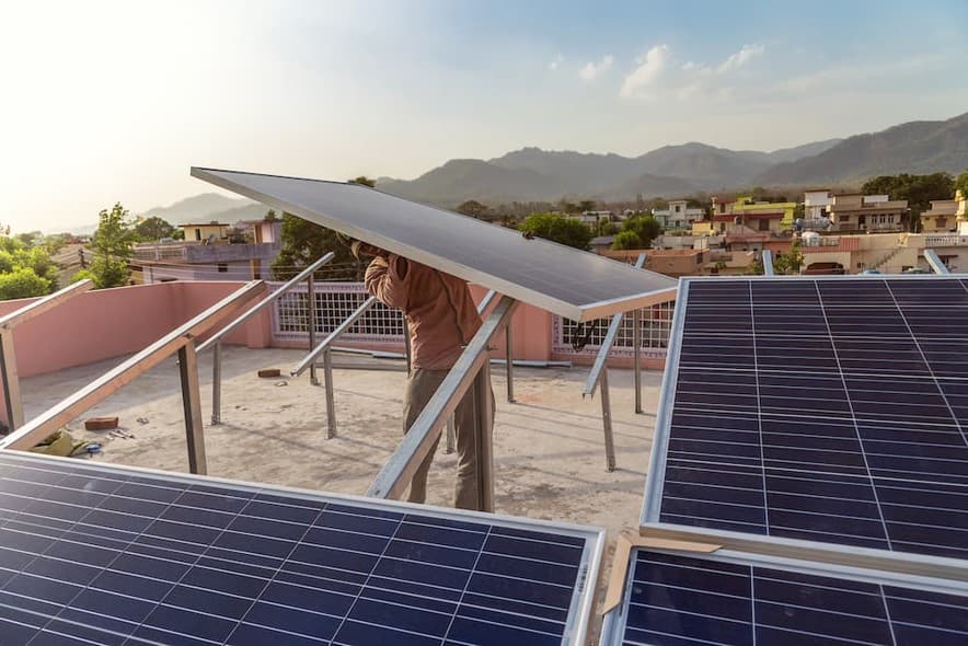 عزم جدی هند در کاهش وابستگی صنعت انرژی خورشیدی به چین