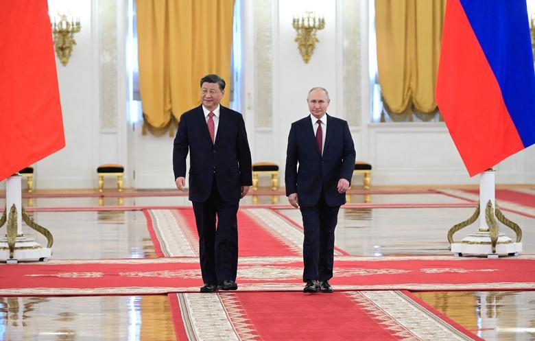 دو‌سوم تجارت روسیه و چین به ارزهای ملی انجام می‌شود
