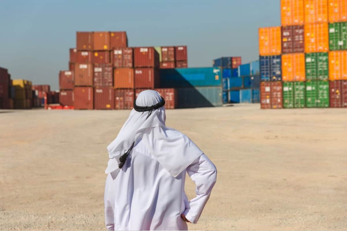 لزوم کاهش نقش واسطه‌ای امارات در واردات کشور