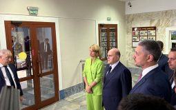 بازدید نخست وزیر روسیه از پایانه ریلی صادرات غلات به چین