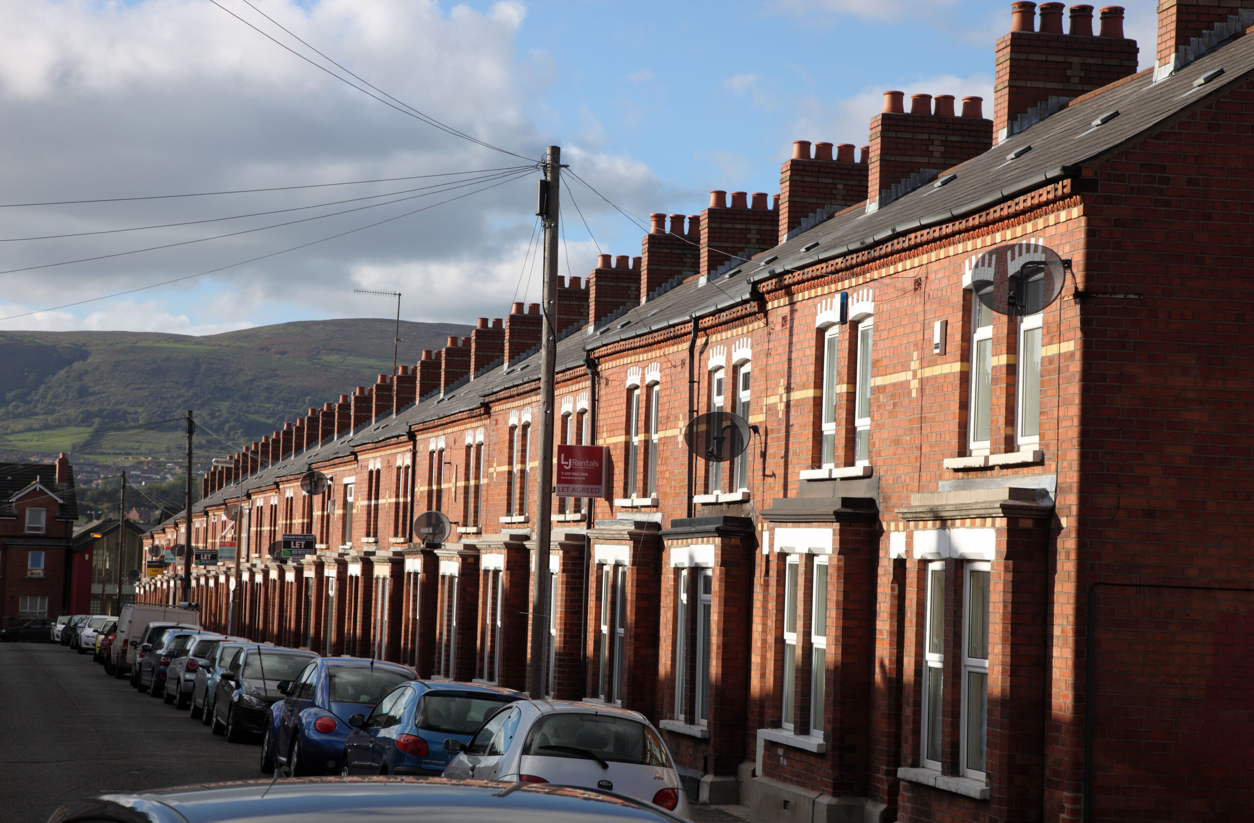 ساخت واحد مسکونی