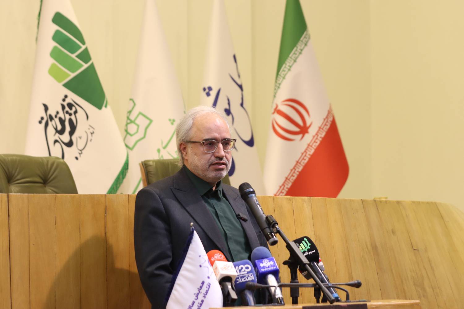 اوتار خوانی- سخنرانی - افتتاحیه همایش 12