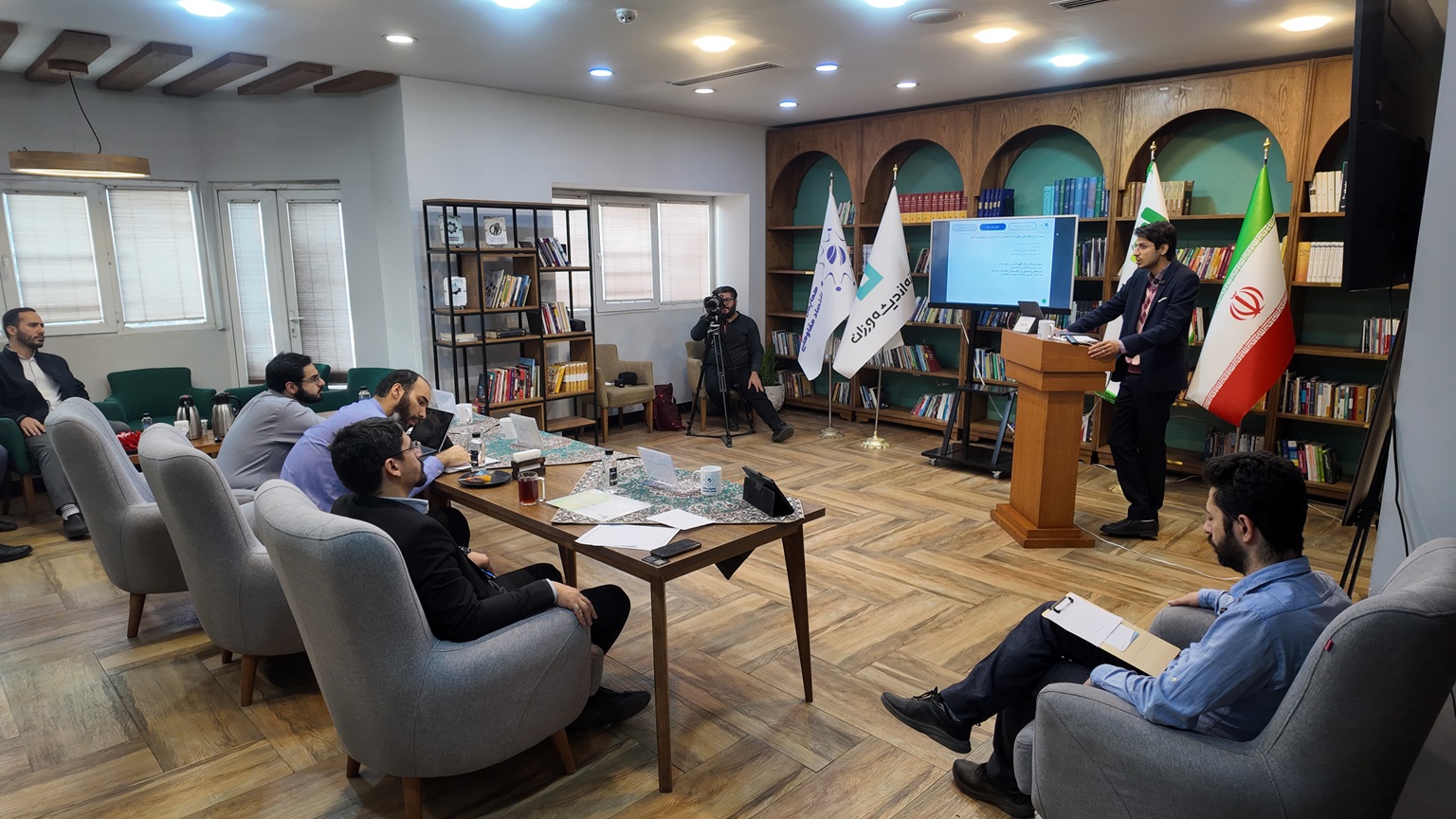 داوری 23 طرح سیاستی با موضوع نظم نوین جهانی