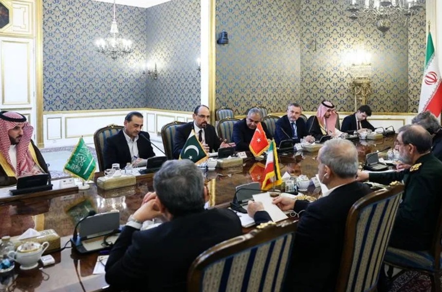 تهران محور گفت‌وگو